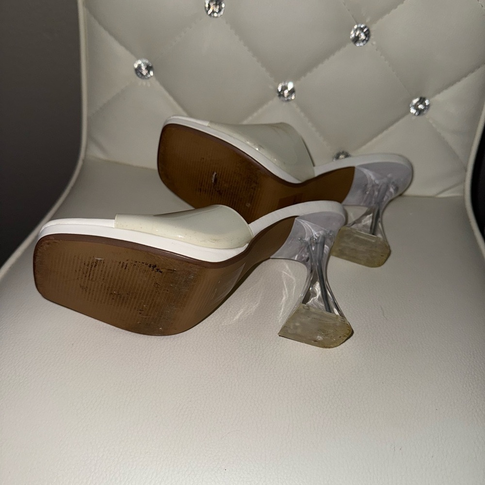 Steve Madden Women's White heels - Picture 4 of 6